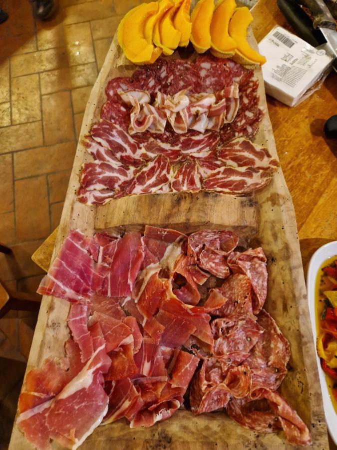 Agriturismo Montepinci 蒙塔尔奇诺 外观 照片